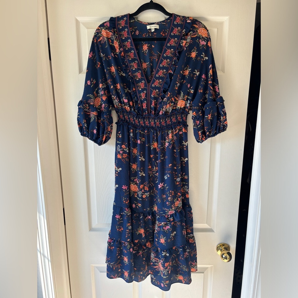 Max Studio midi dress size medium, worn once-like new